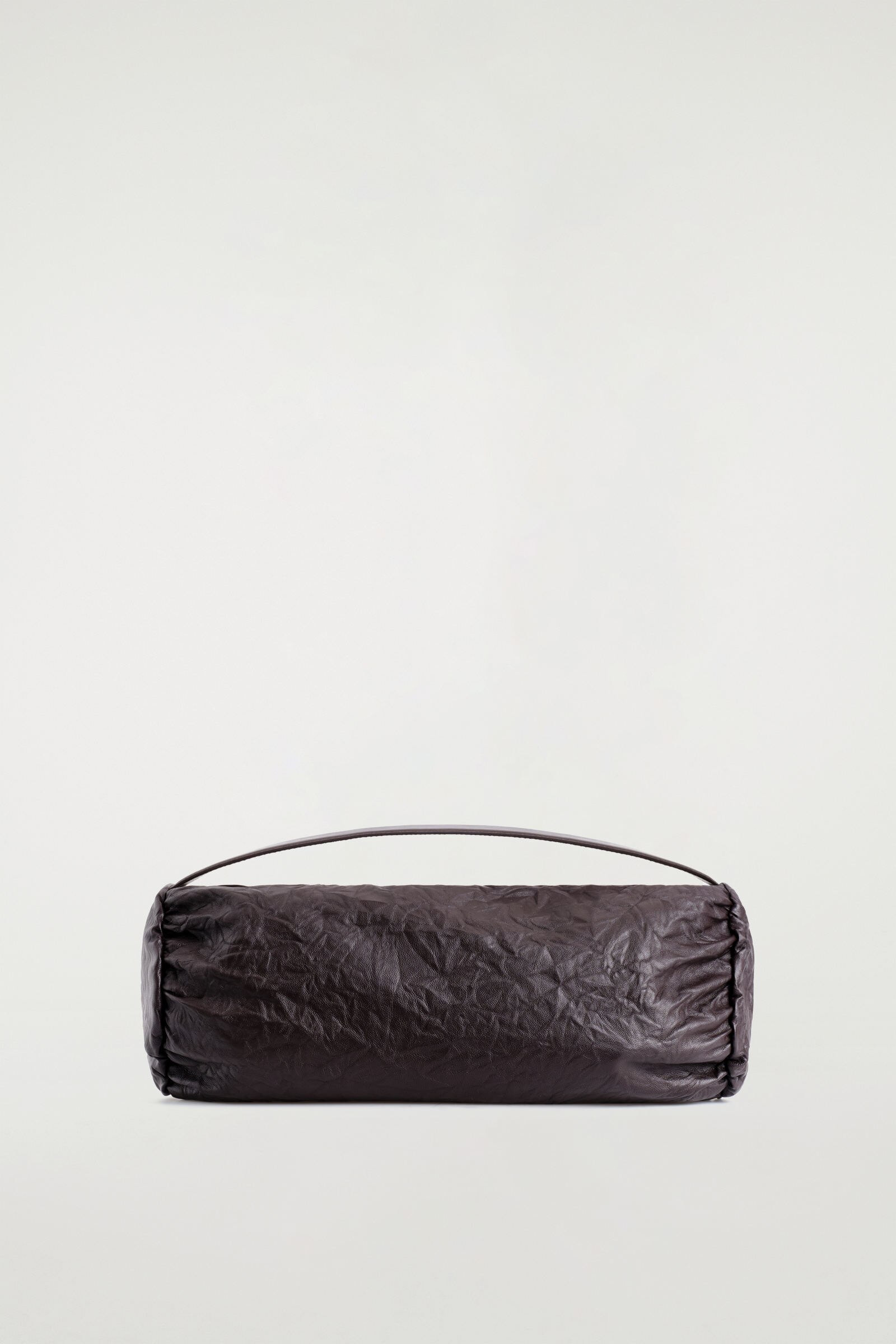 シリンダー クラッチバッグ - テクスチャードレザー